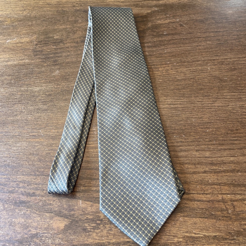 DANI Moda Maschile 100% Silk Tie Black Gold Geometric Handmade Italy 4”